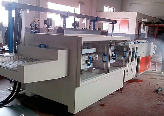 雙面蝕刻機精益求精，創(chuàng)新！